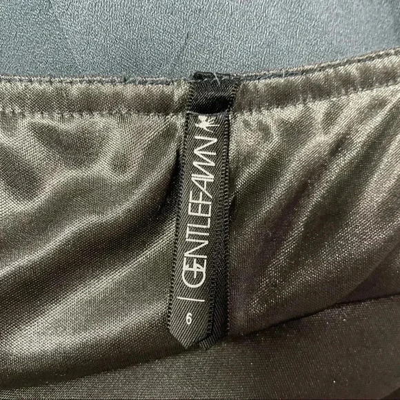 Gentle Fawn Dress - Picture 7 of 7